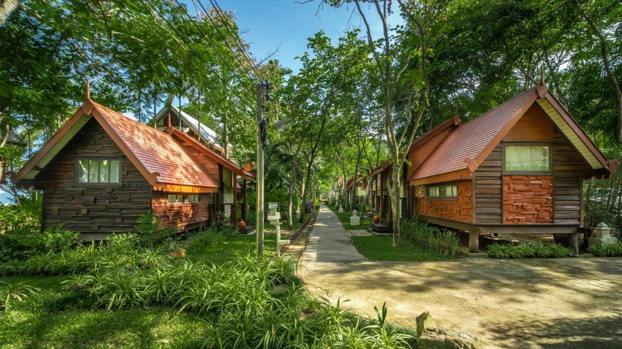 บ้านท้องชิง รีสอร์ต ขนอม ภายนอก รูปภาพ