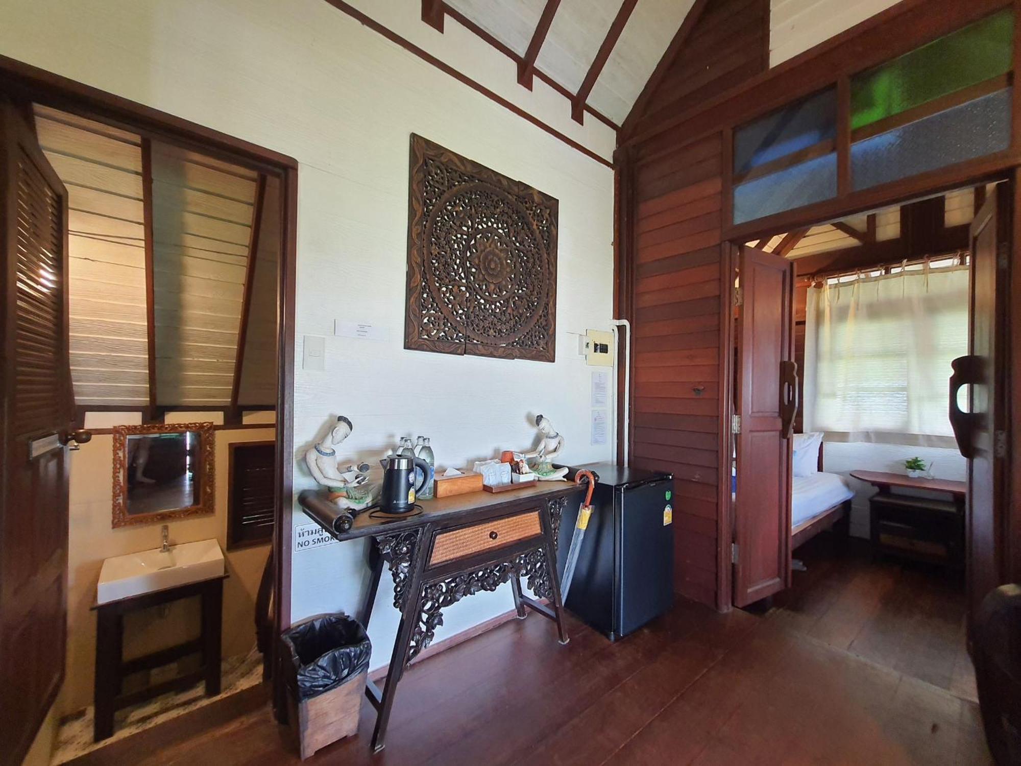 บ้านท้องชิง รีสอร์ต ขนอม ภายนอก รูปภาพ