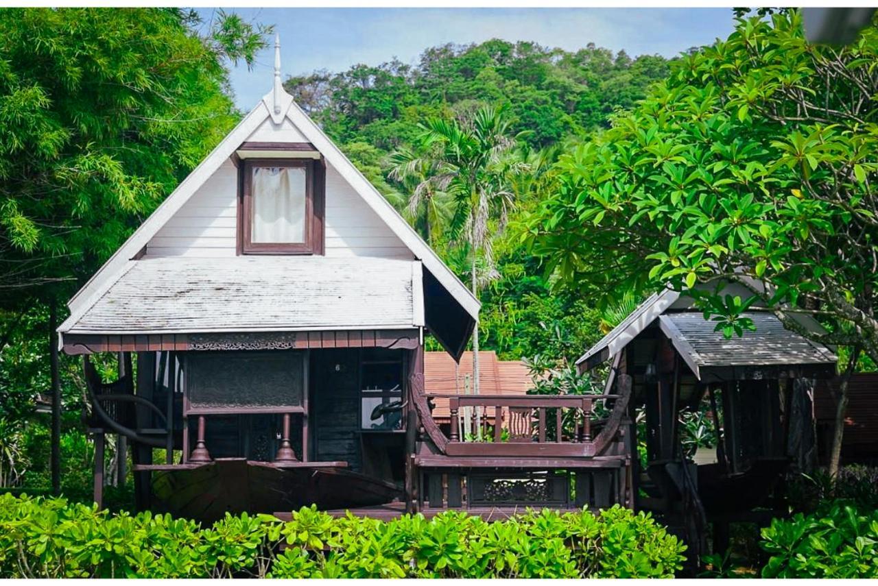 บ้านท้องชิง รีสอร์ต ขนอม ภายนอก รูปภาพ